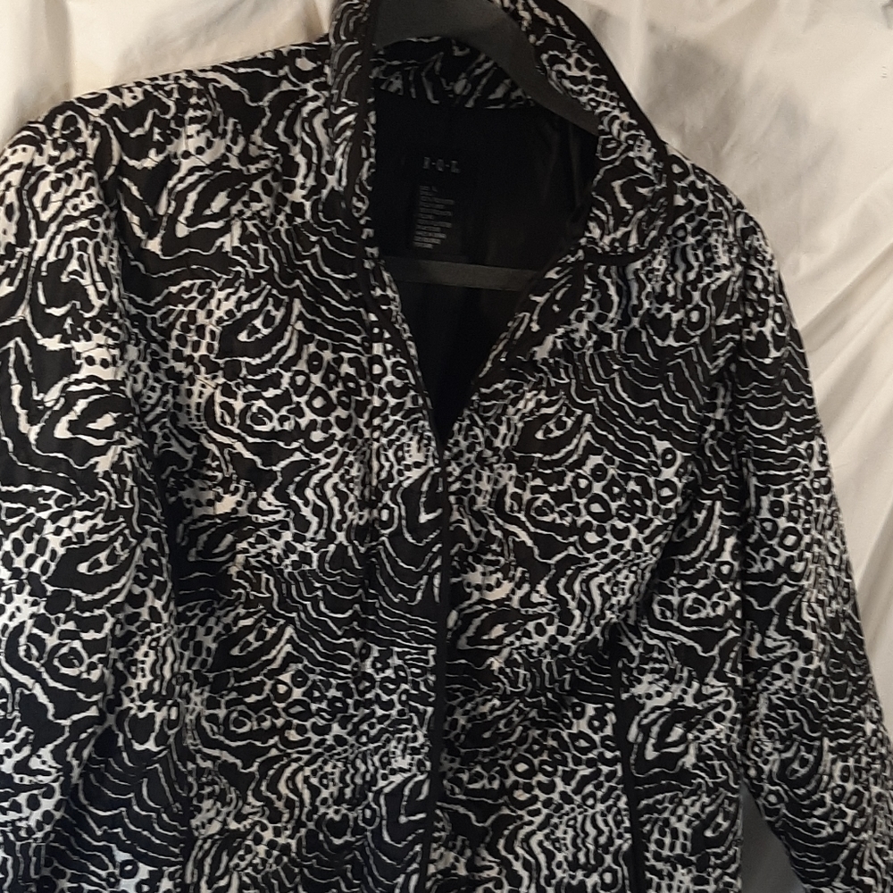 Jacket - Picture 2 of 5